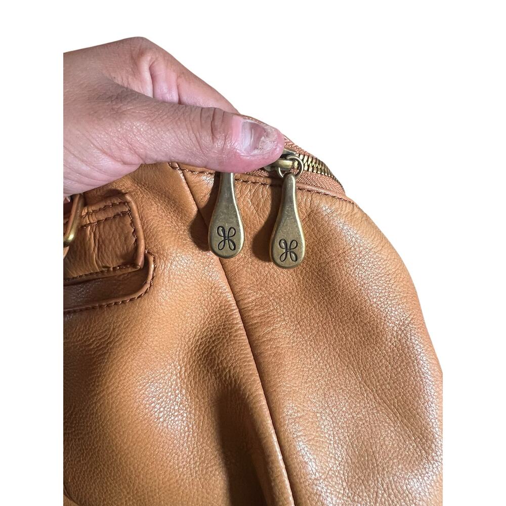 HOBO River Women's Tan Indie Pebbled Leather Luxe Teardrop Backpack Purse - Picture 12 of 12